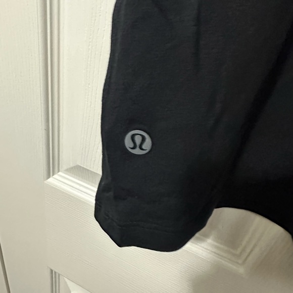 Lululemon All Yours Tank - Team Canada Edition - Size 8 - BRAND NEW - Picture 4 of 6